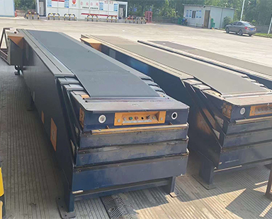 皮帶伸縮輸送機：靈活、高效的物料輸送解決方案
